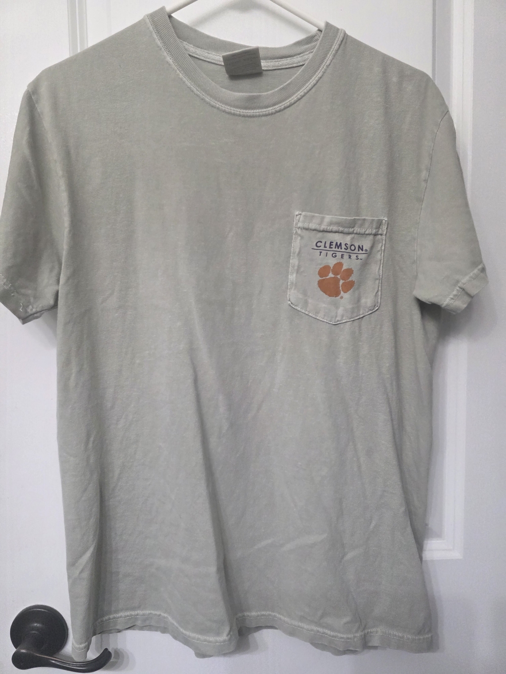 Comfort Colors Light Gray Pocket Tee with Orange Paw